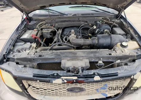 2004 Ford F-150 Heritage Classic from USA, damaged, VIN 2FTRX17204CA25270